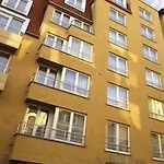 מלון Europe 4*